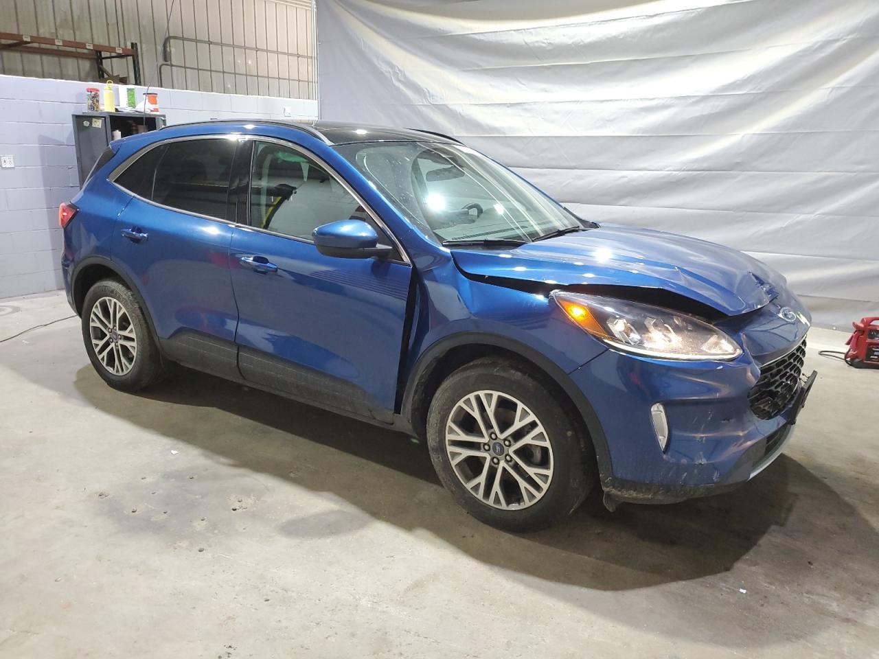 2022 FORD ESCAPE