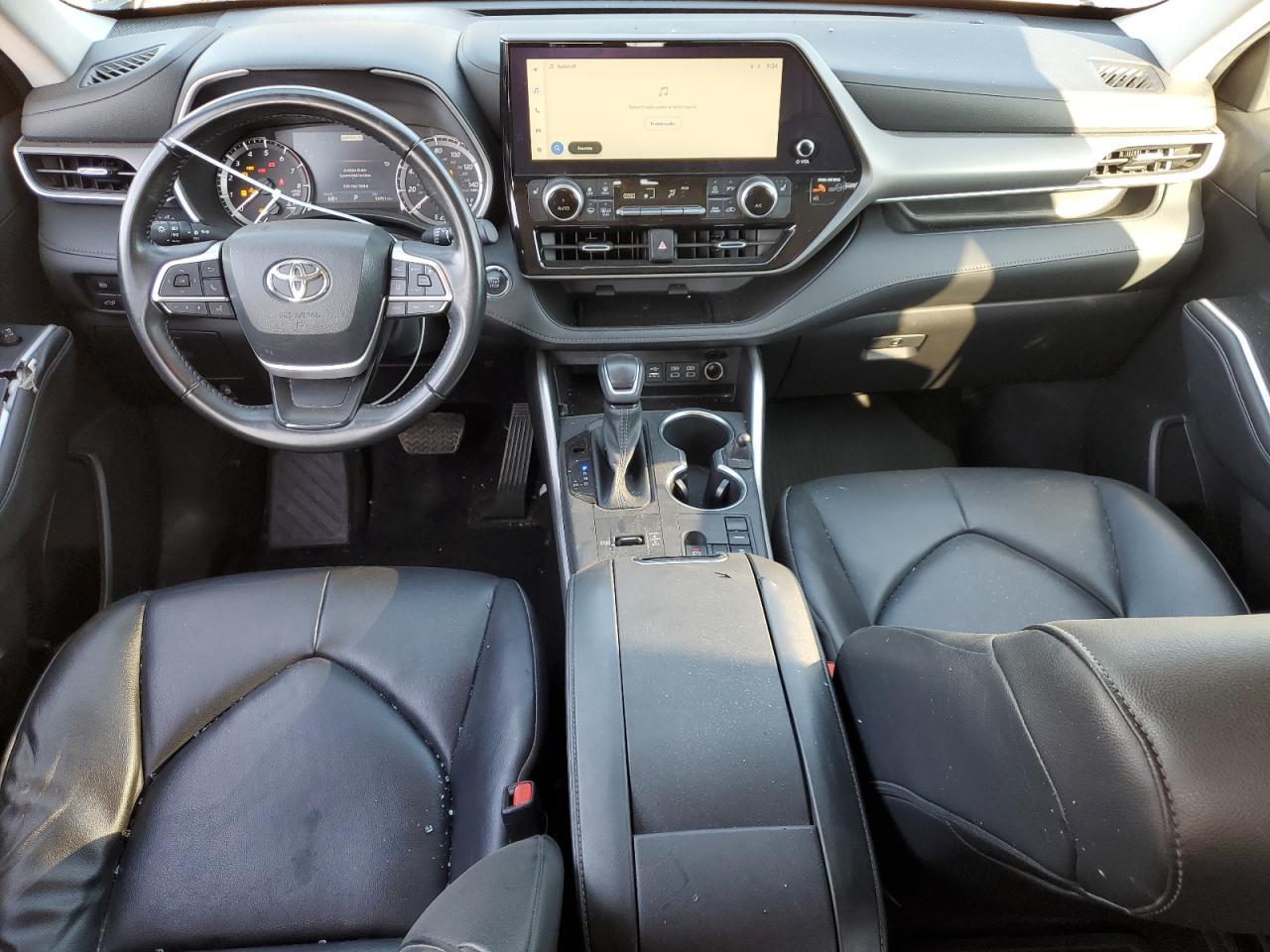 2023 TOYOTA HIGHLANDER