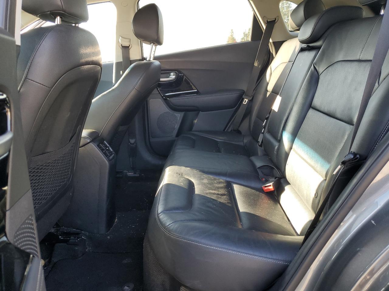 2017 KIA Niro