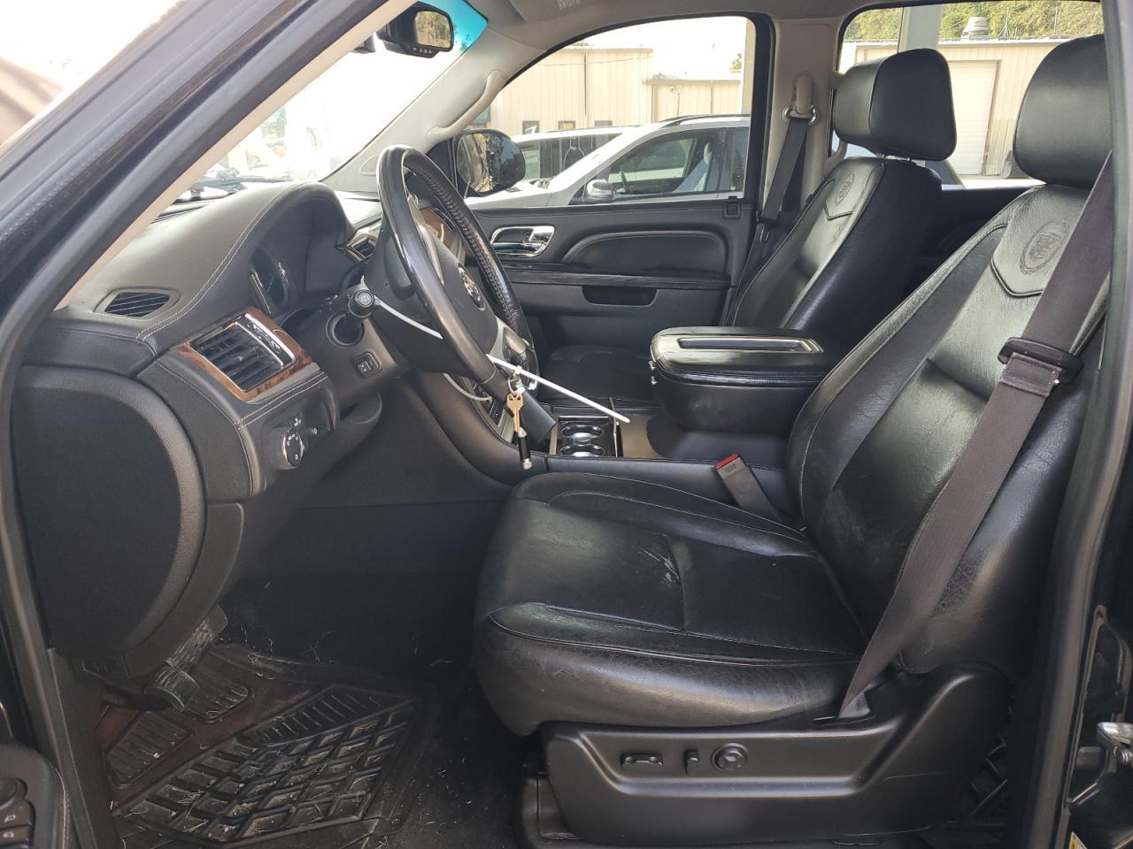 2013 CADILLAC ESCALADE