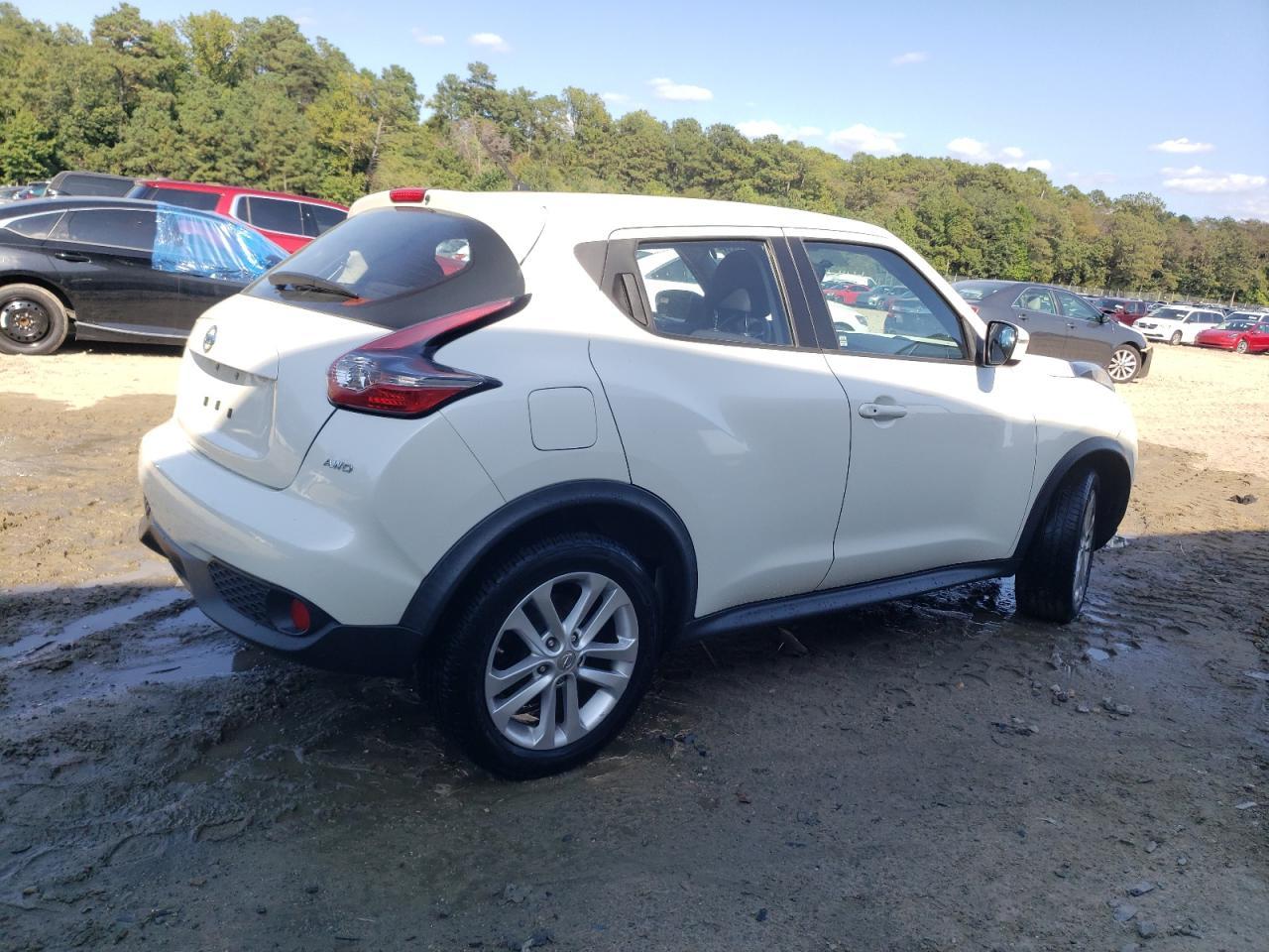 2017 NISSAN Juke