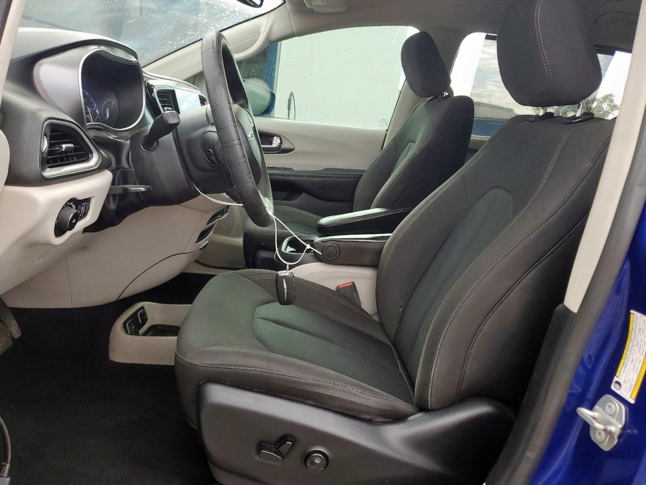 2020 CHRYSLER Pacifica