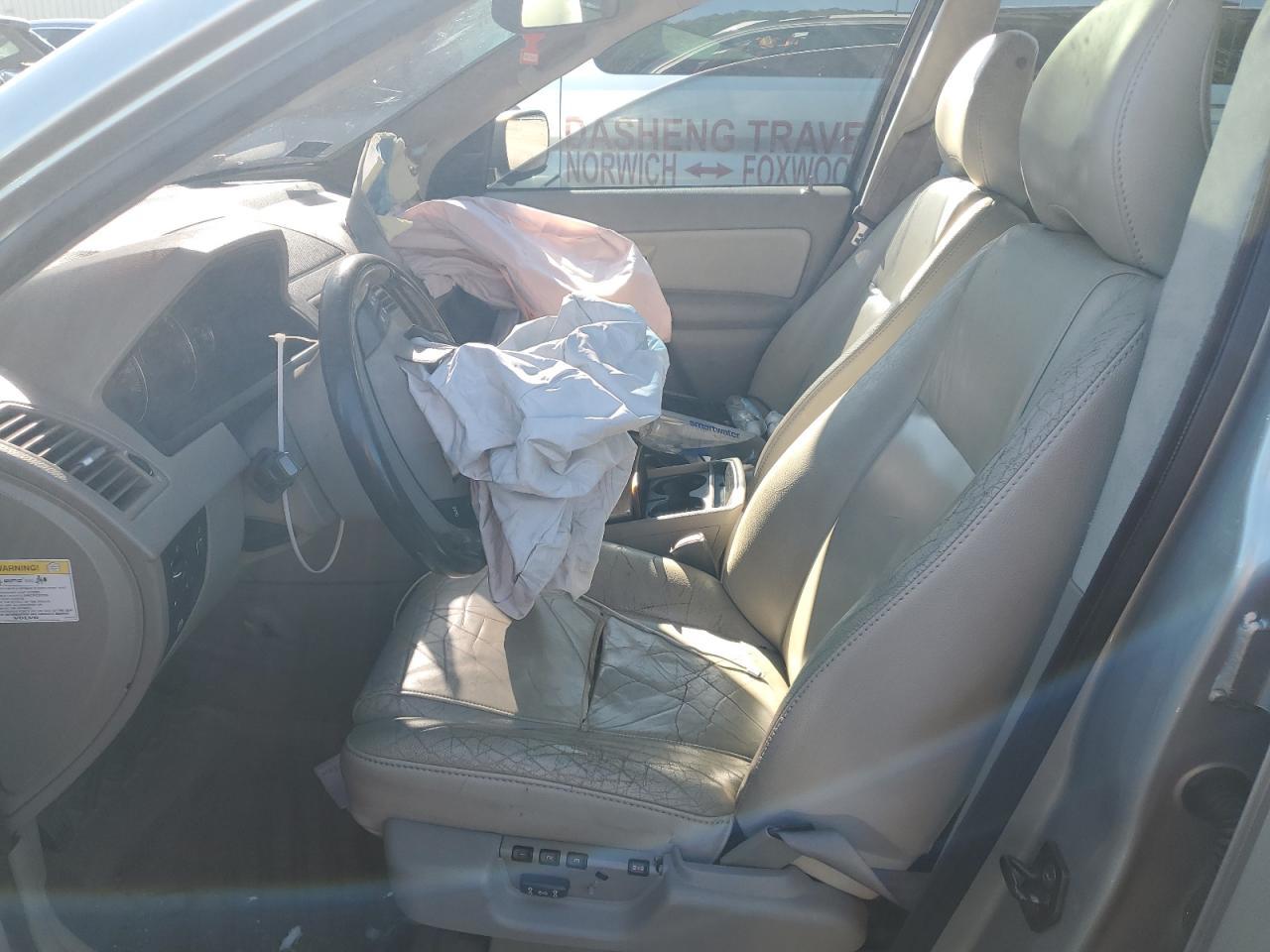 2004 VOLVO XC90