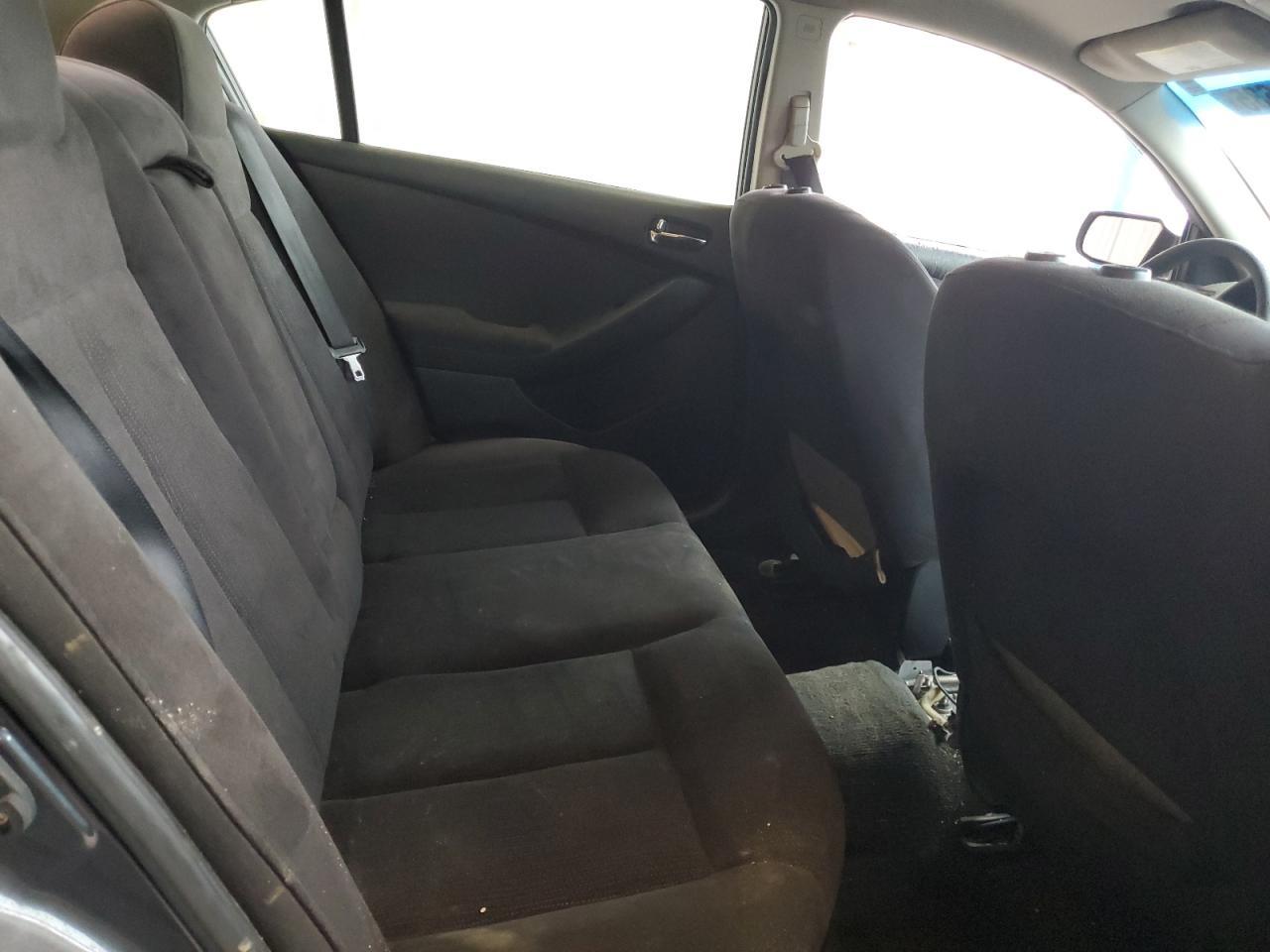 2010 NISSAN ALTIMA