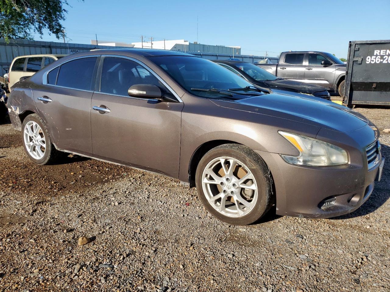 2013 NISSAN Maxima