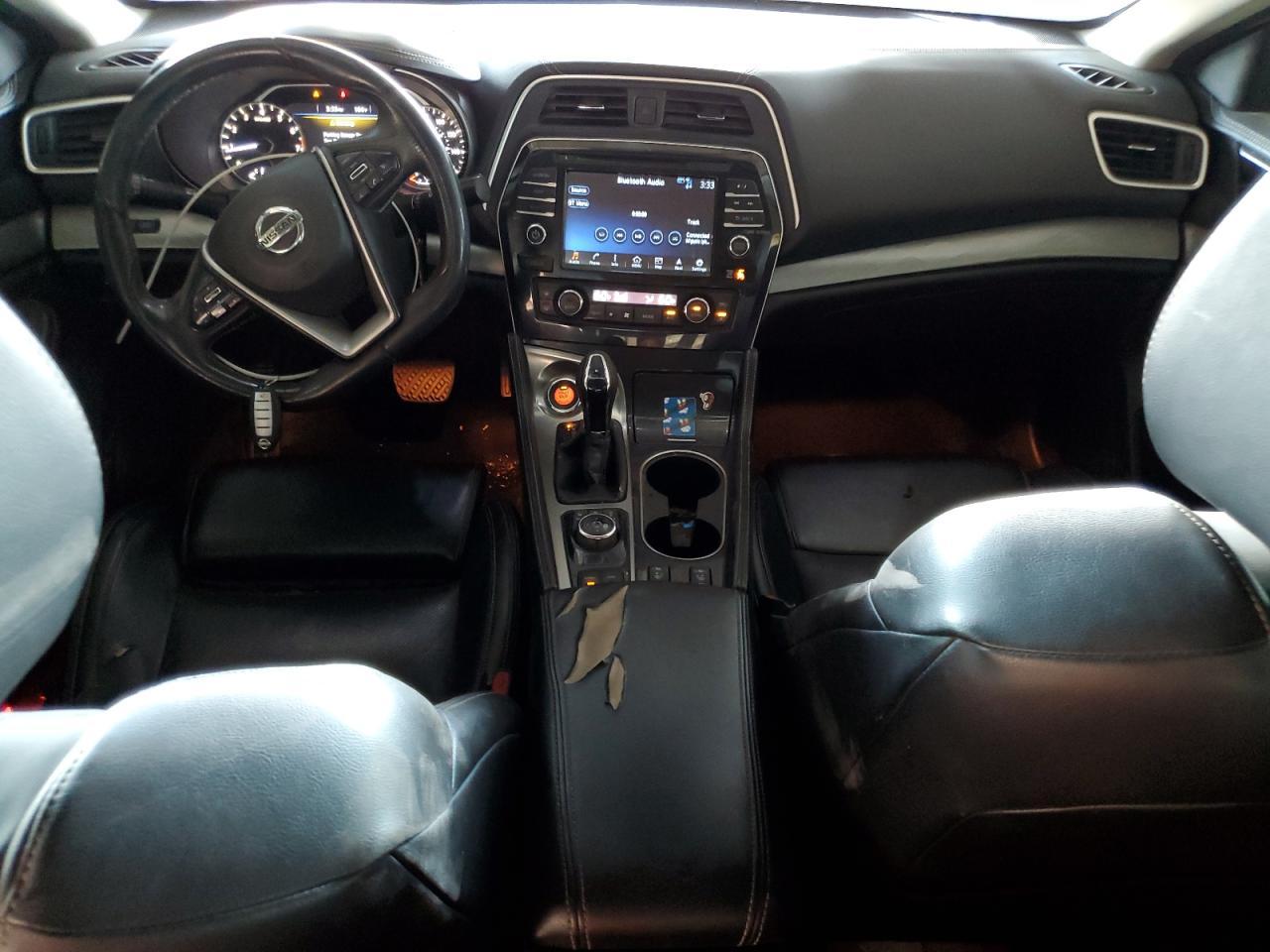 2017 NISSAN Maxima