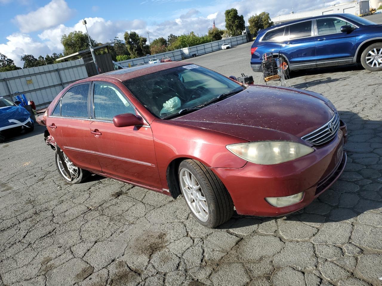2005 TOYOTA CAMRY
