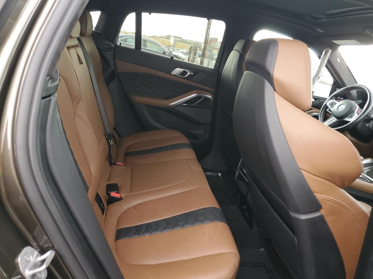 2022 BMW X6