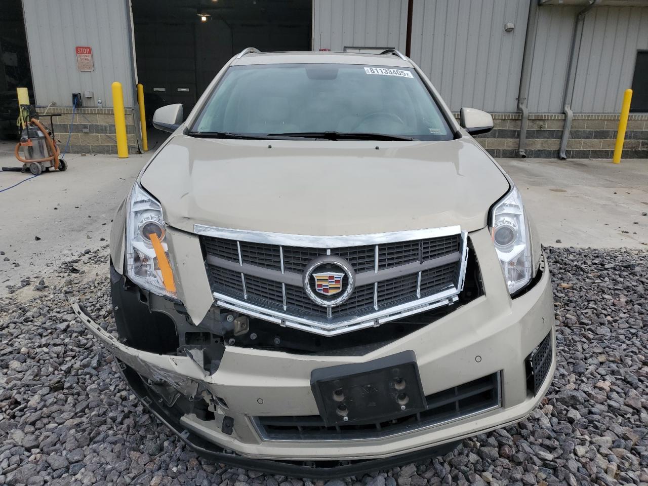 2011 CADILLAC SRX