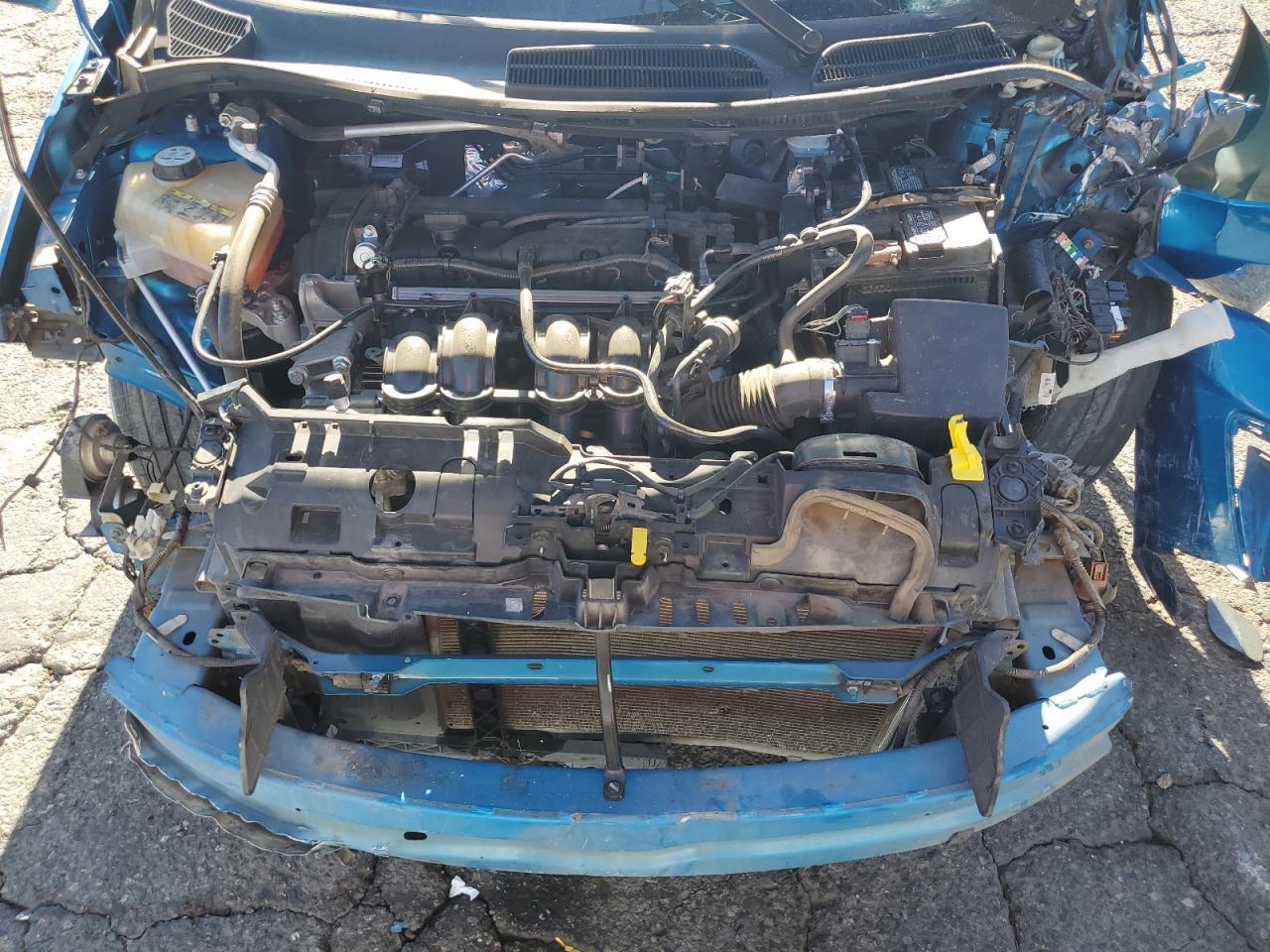 2013 FORD Fiesta