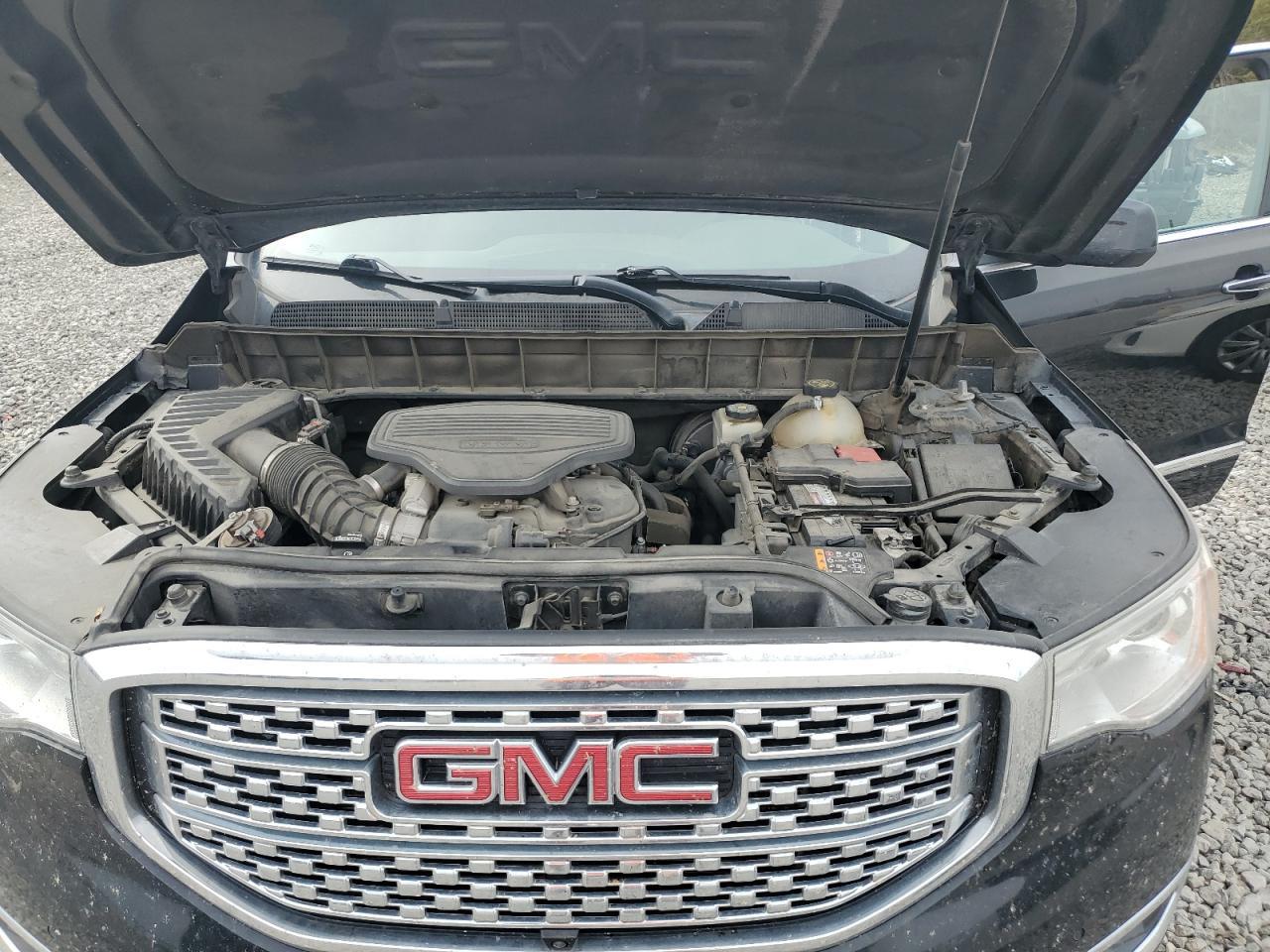 2017 GMC ACADIA