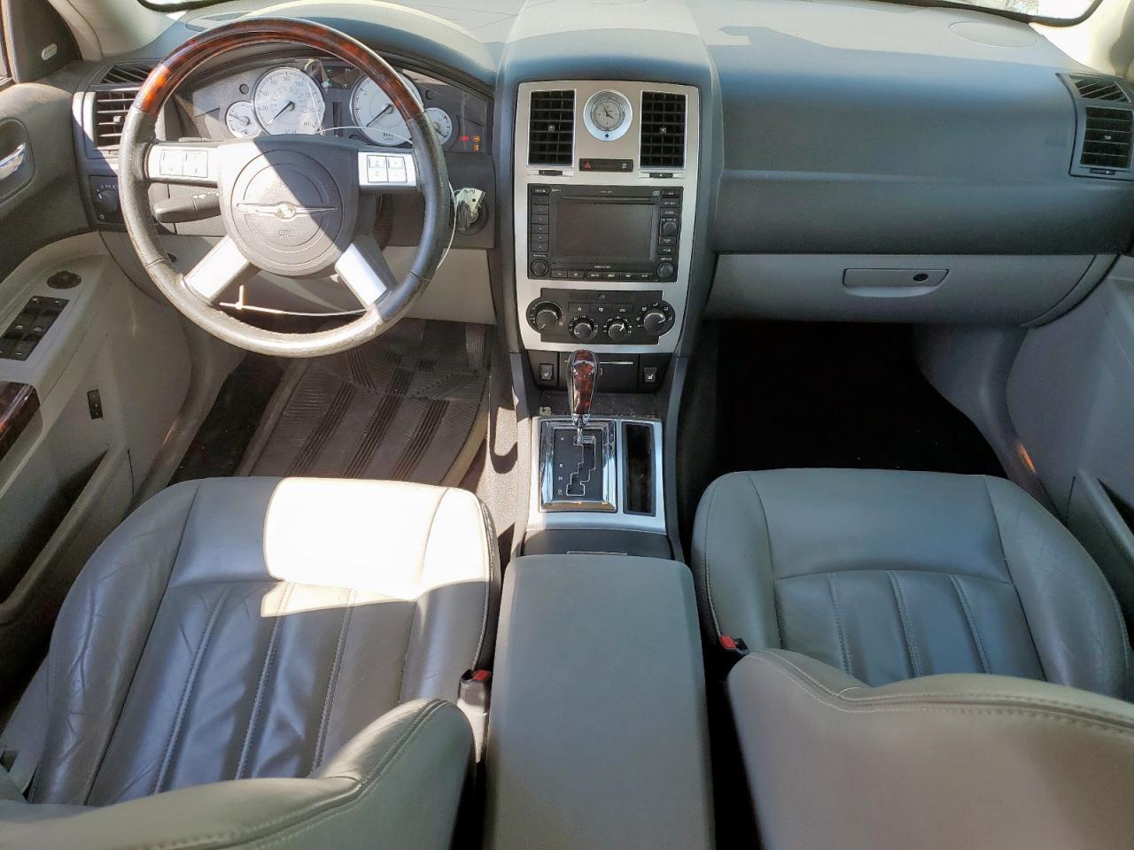 2006 CHRYSLER 300