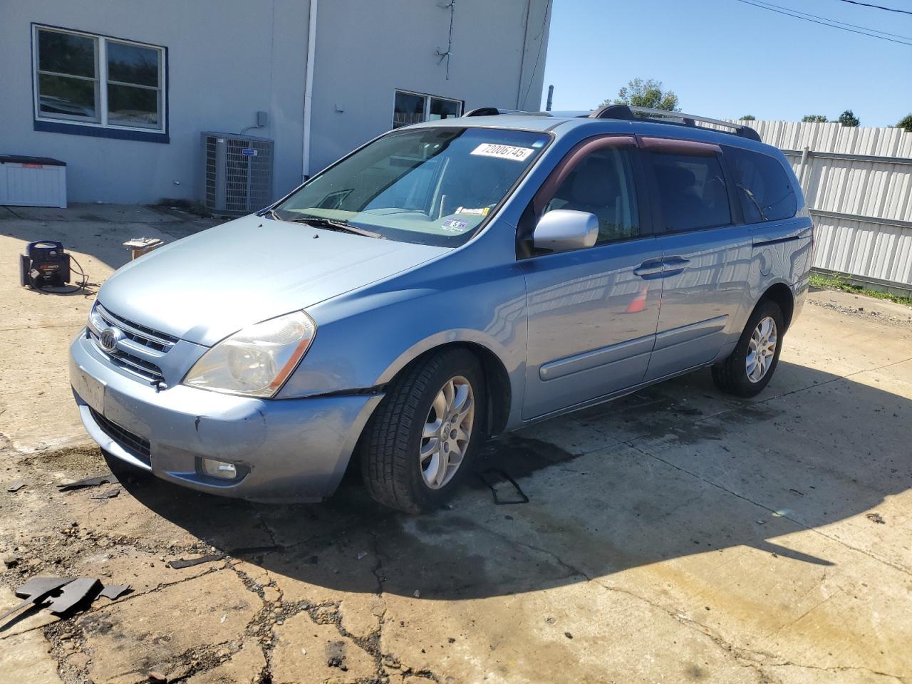 2008 KIA SEDONA