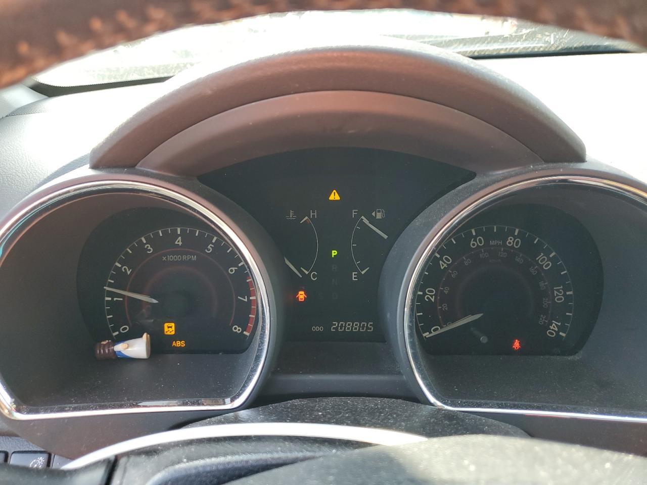 2011 TOYOTA HIGHLANDER