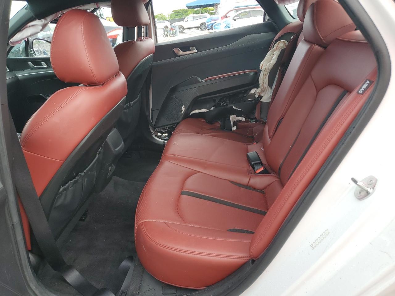2024 KIA K5