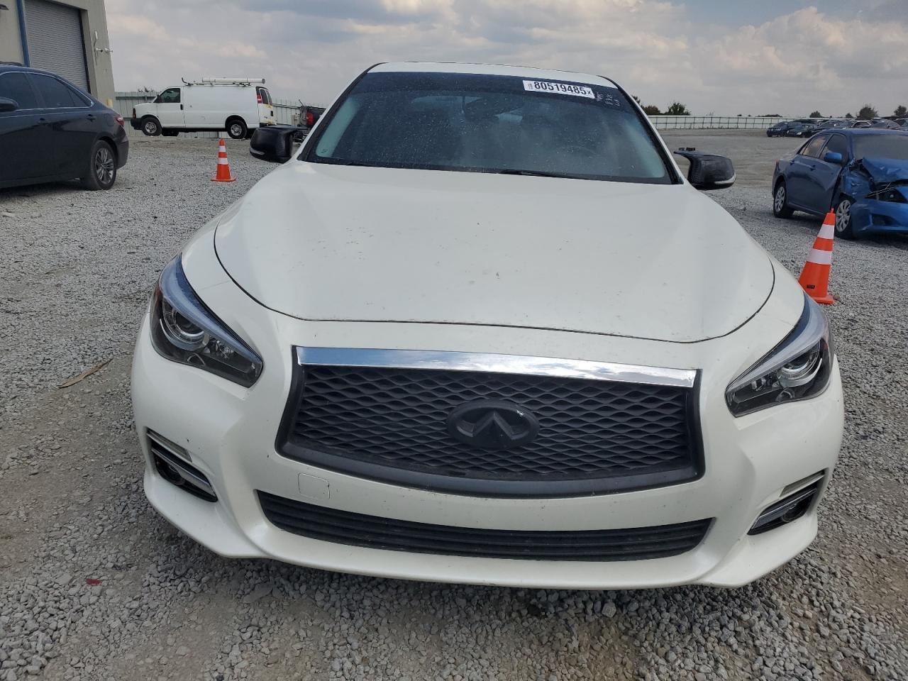 2016 INFINITI Q50