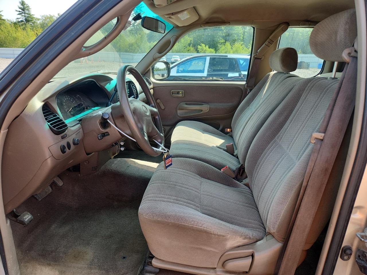 2002 TOYOTA TUNDRA