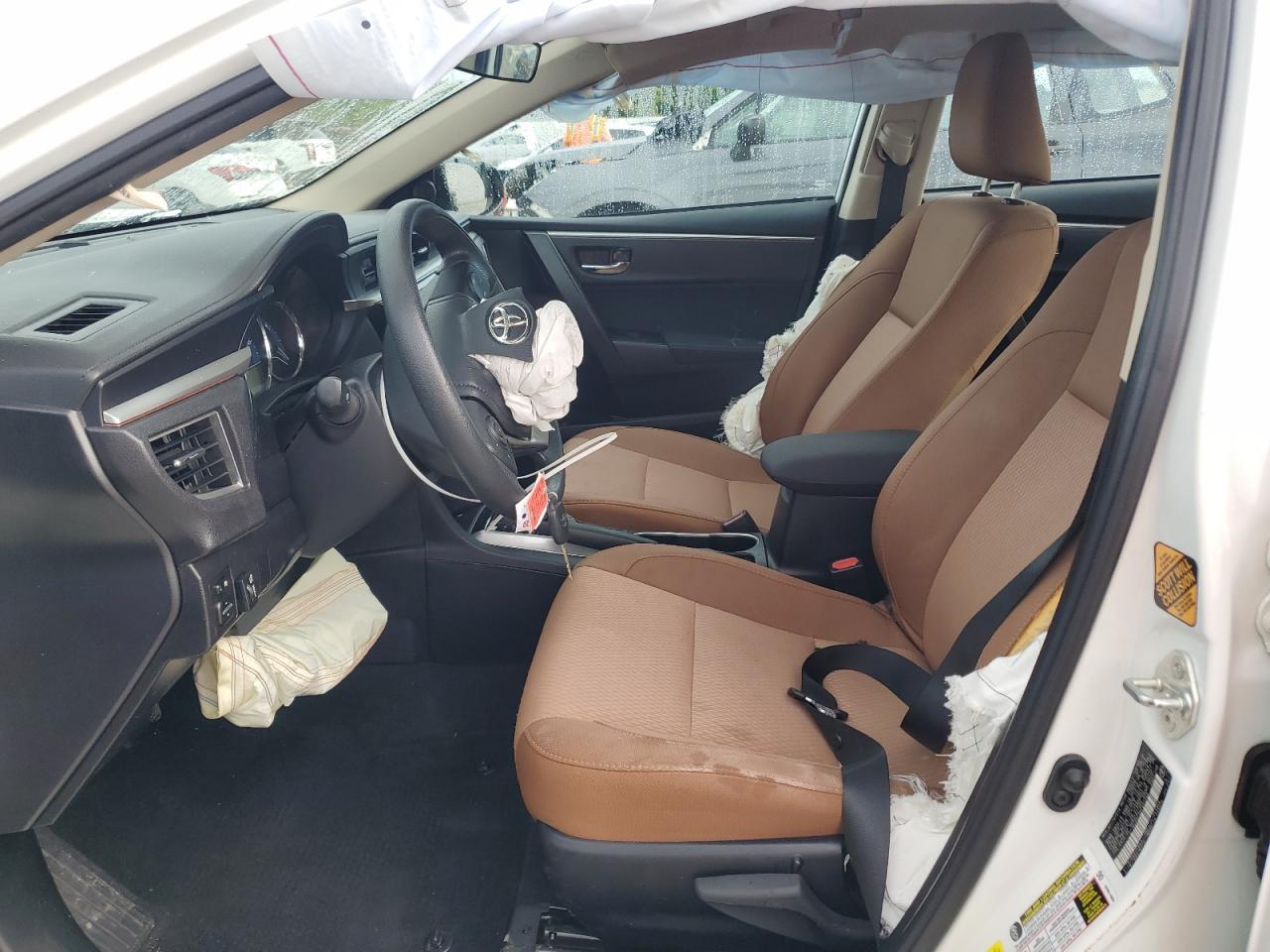 2016 TOYOTA COROLLA