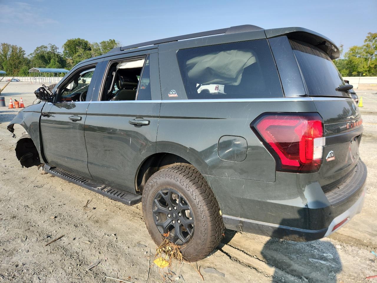 2022 FORD Expedition