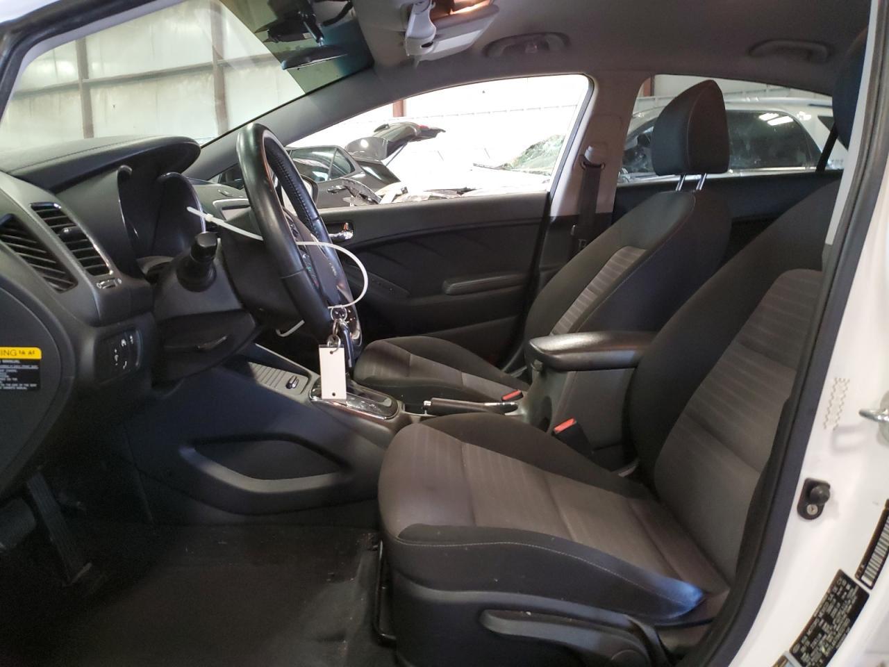 2017 KIA FORTE