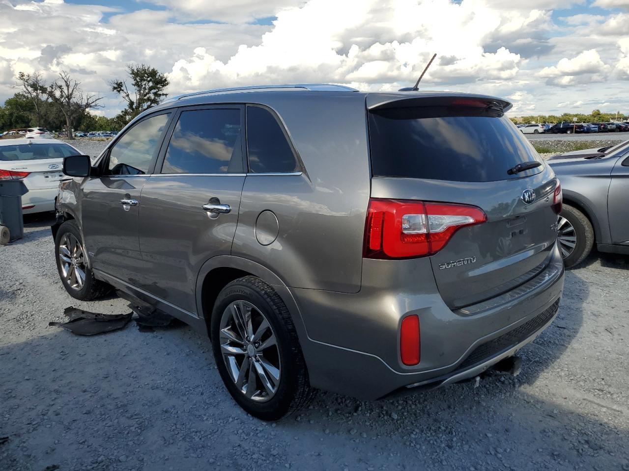 2014 KIA SORENTO