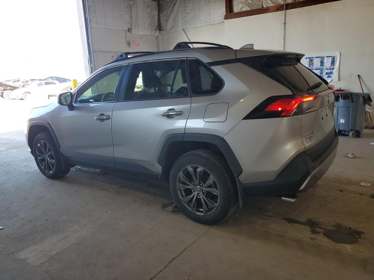 2022 TOYOTA RAV4