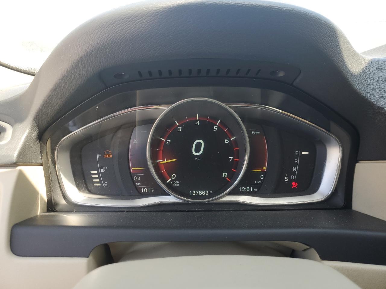 2016 VOLVO S80