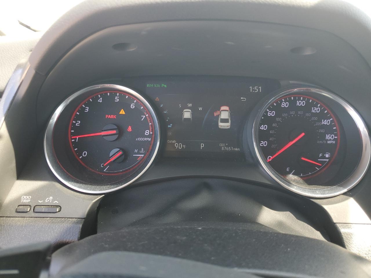 2019 TOYOTA CAMRY