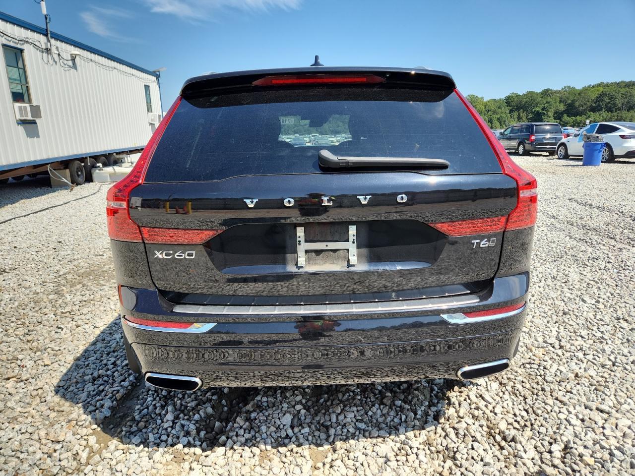 2021 VOLVO XC60