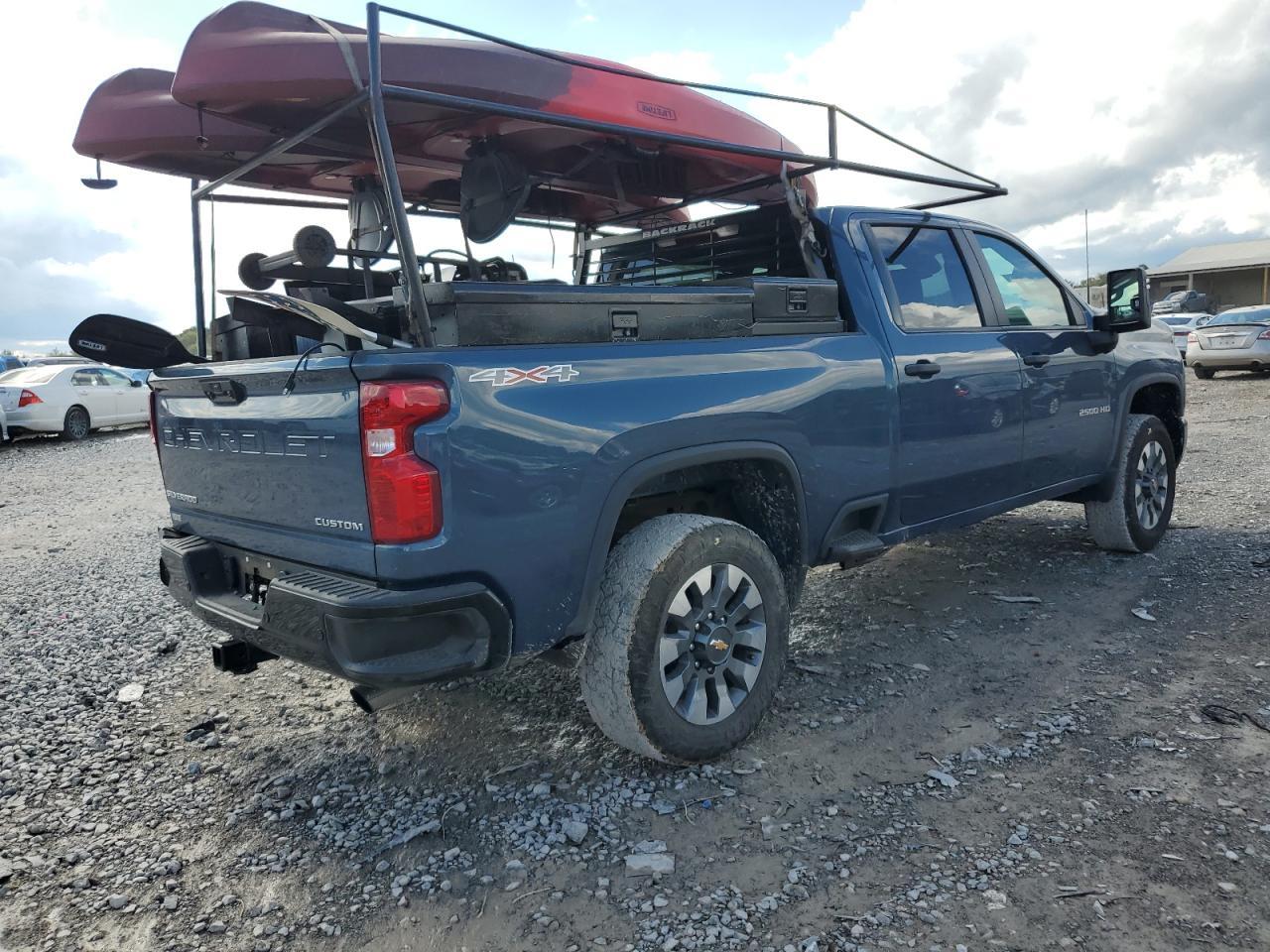 2025 CHEVROLET Silverado