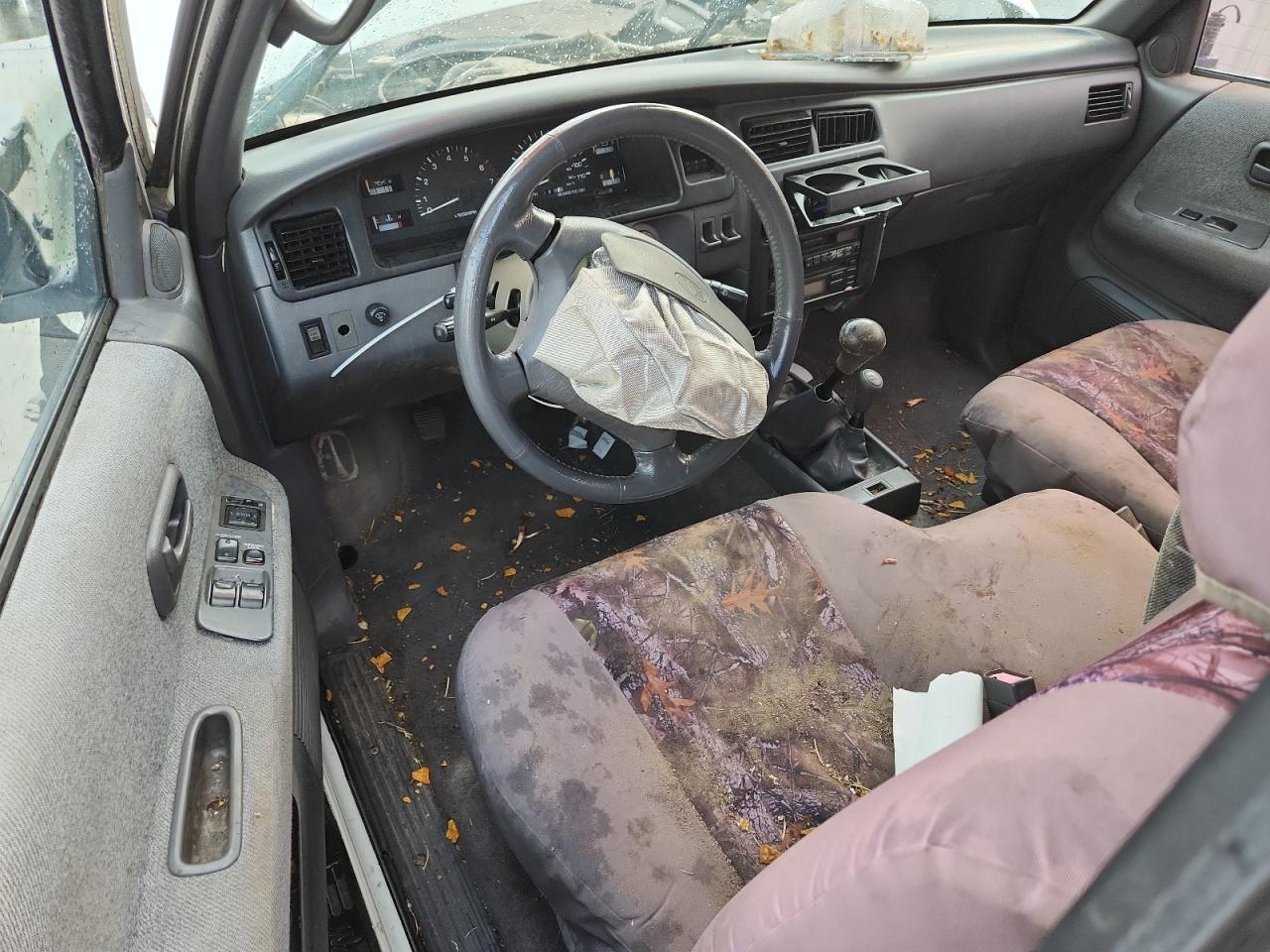 1995 TOYOTA T100