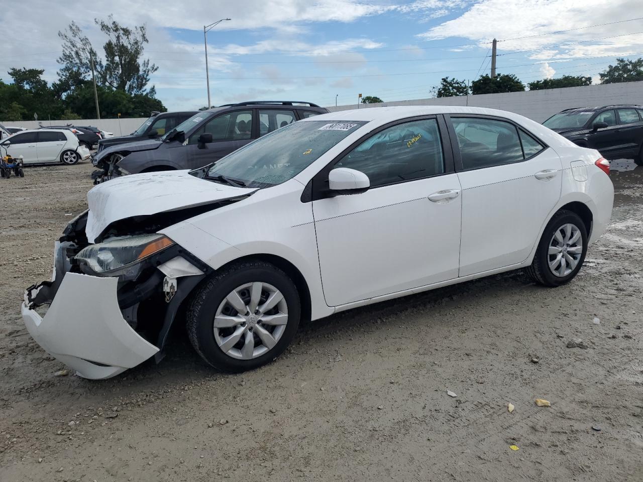 2016 TOYOTA COROLLA