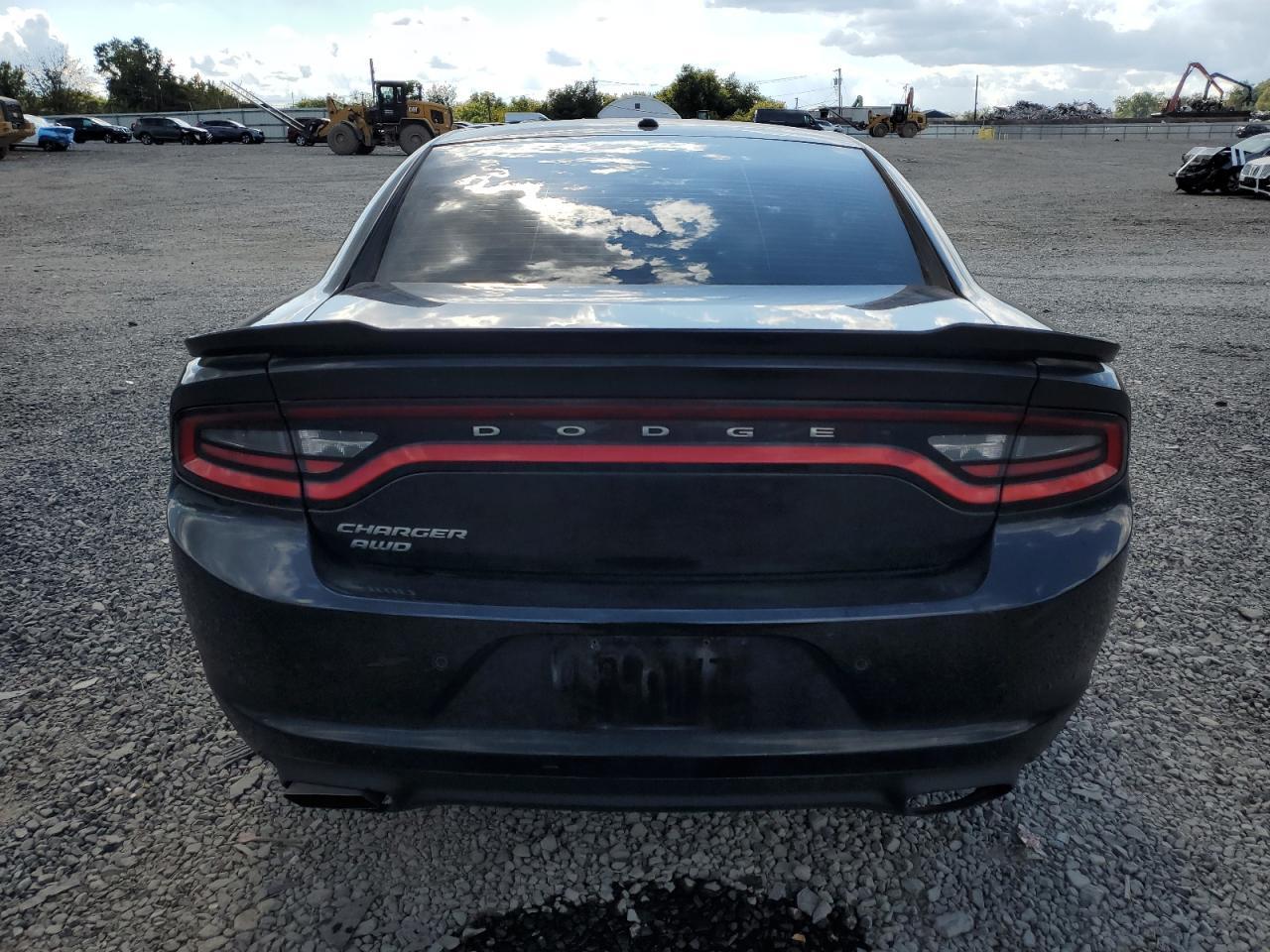 2015 DODGE CHARGER