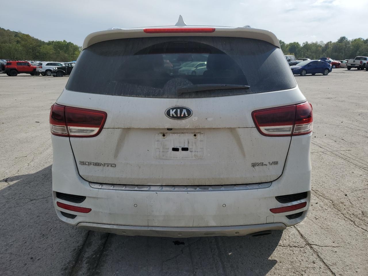 2016 KIA SORENTO