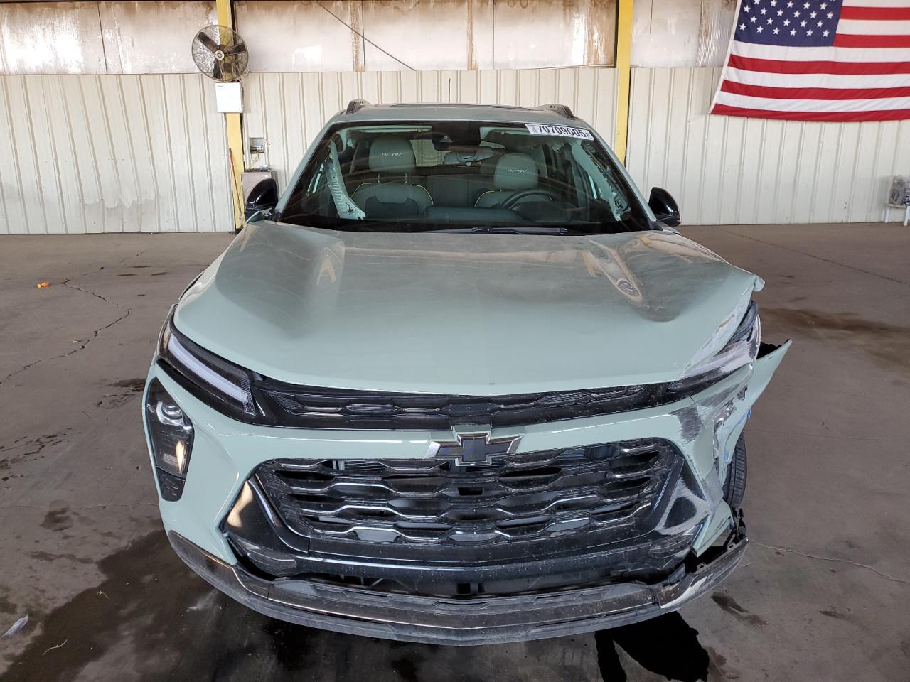 2025 CHEVROLET TRAX