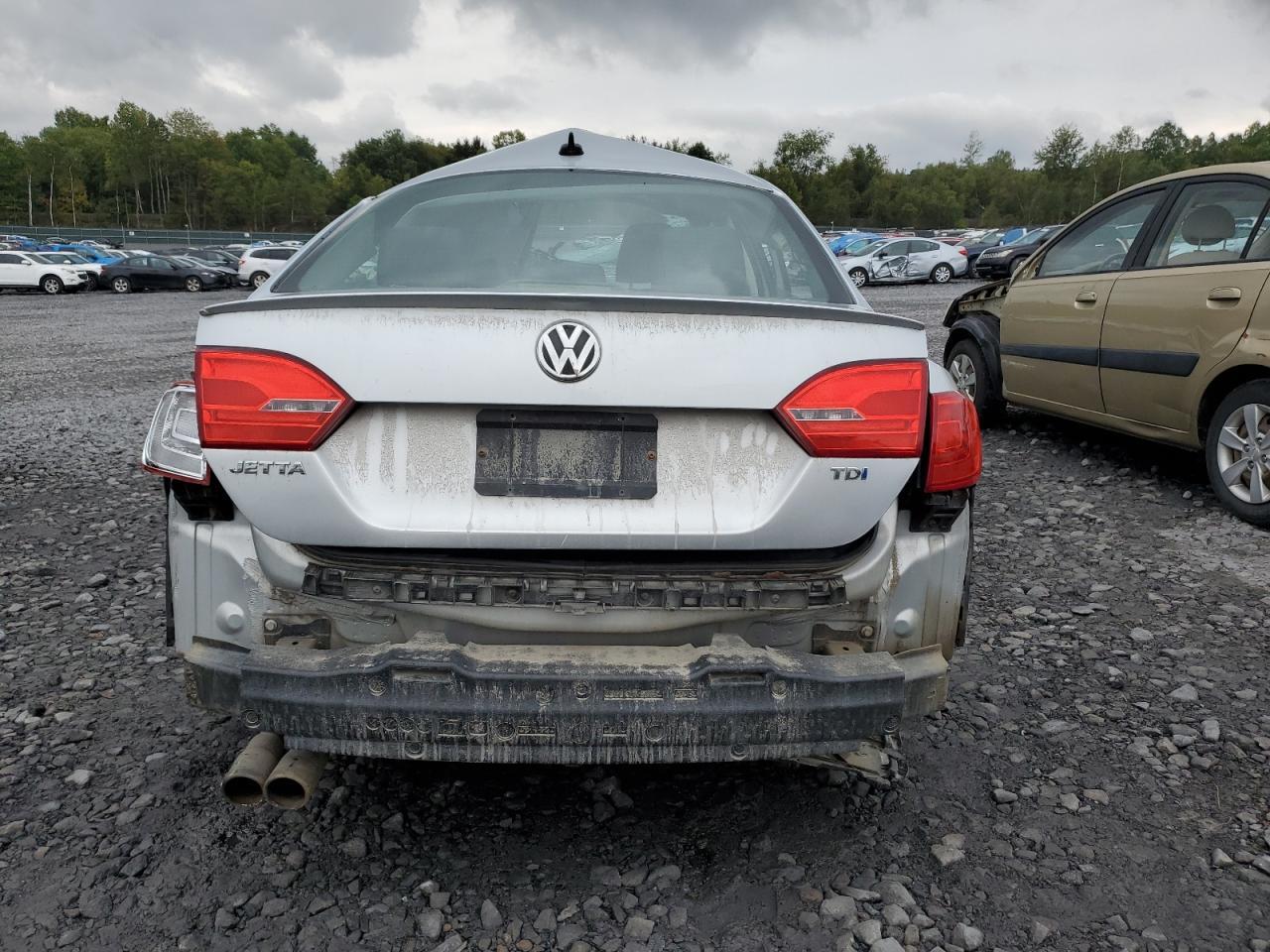2011 VOLKSWAGEN JETTA
