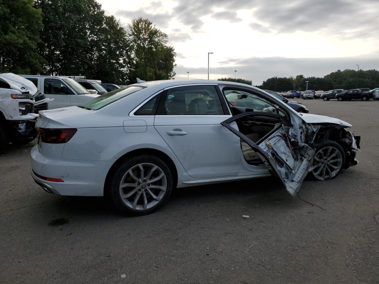 2019 AUDI A4