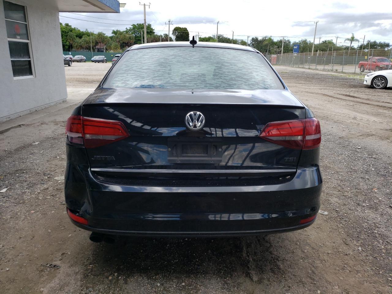2016 VOLKSWAGEN JETTA