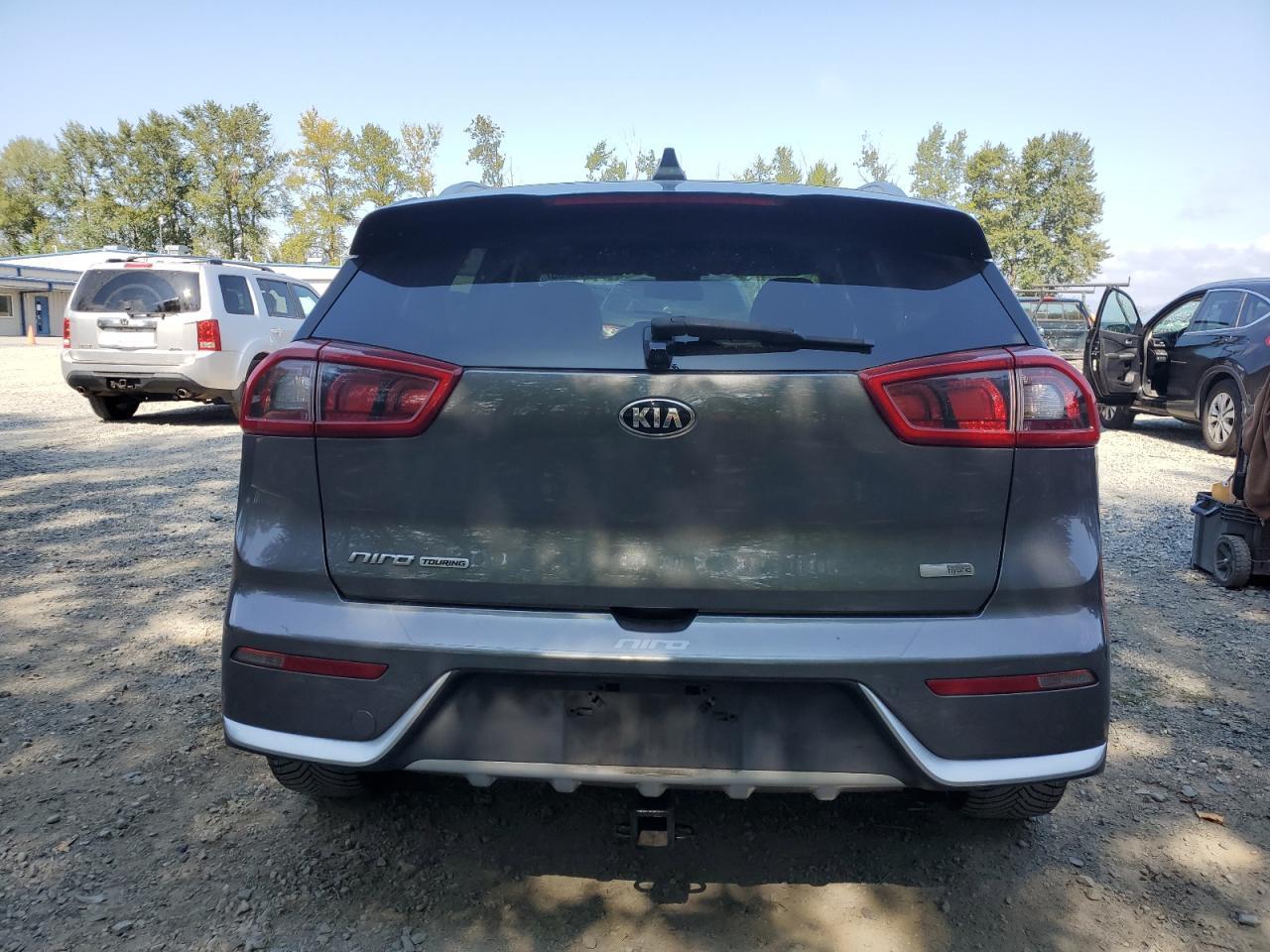 2017 KIA Niro