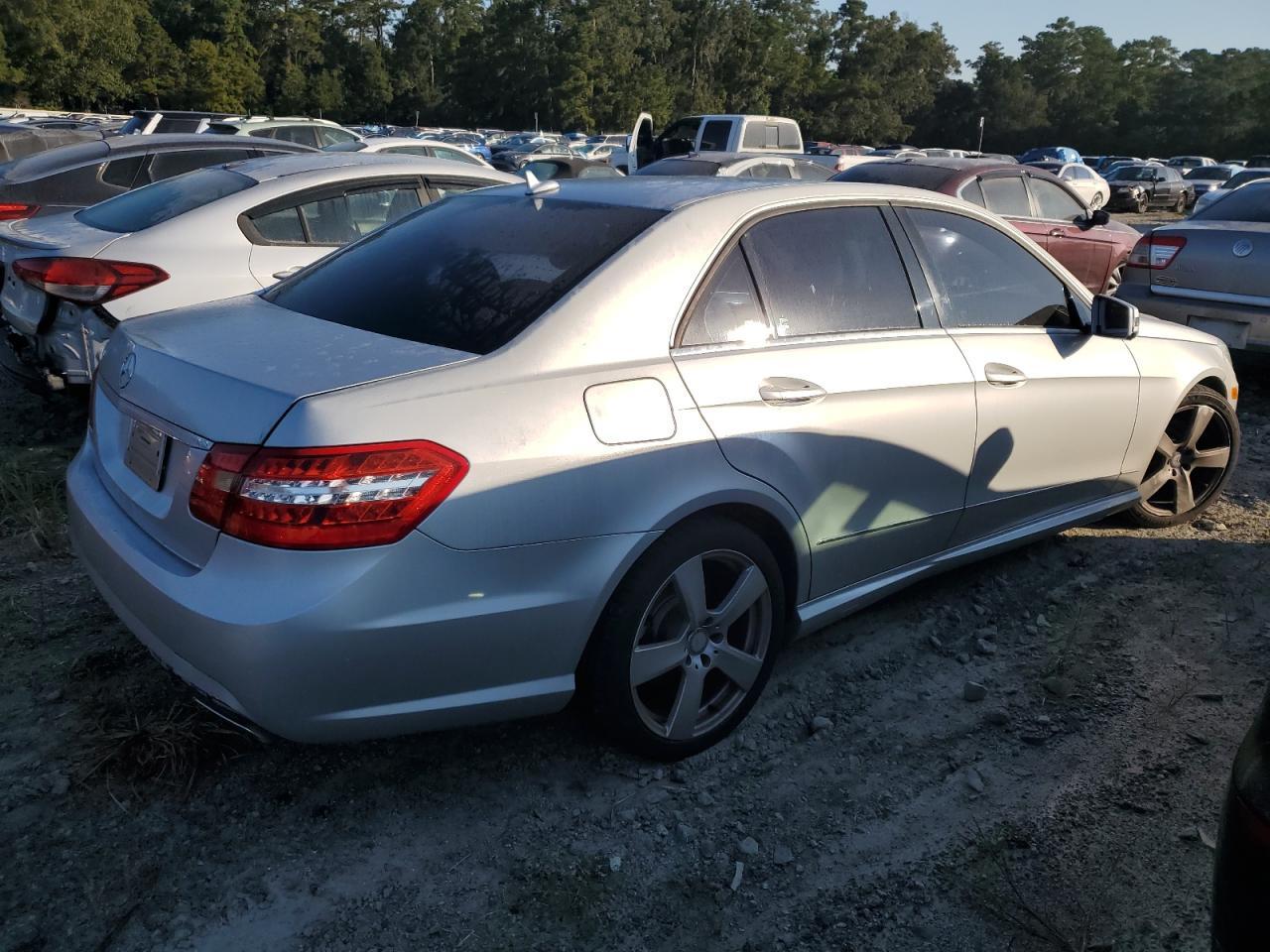 2010 MERCEDES-BENZ E-Class