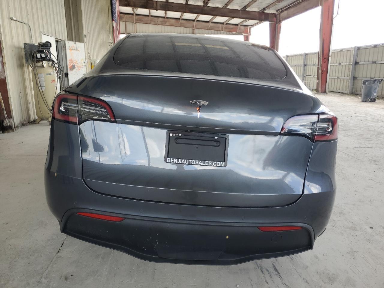 2020 TESLA MODEL Y
