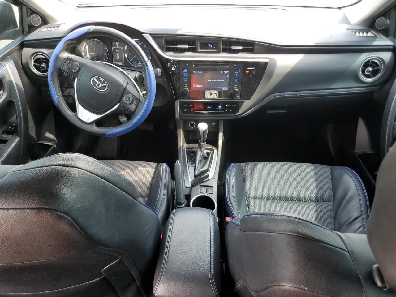 2017 TOYOTA COROLLA