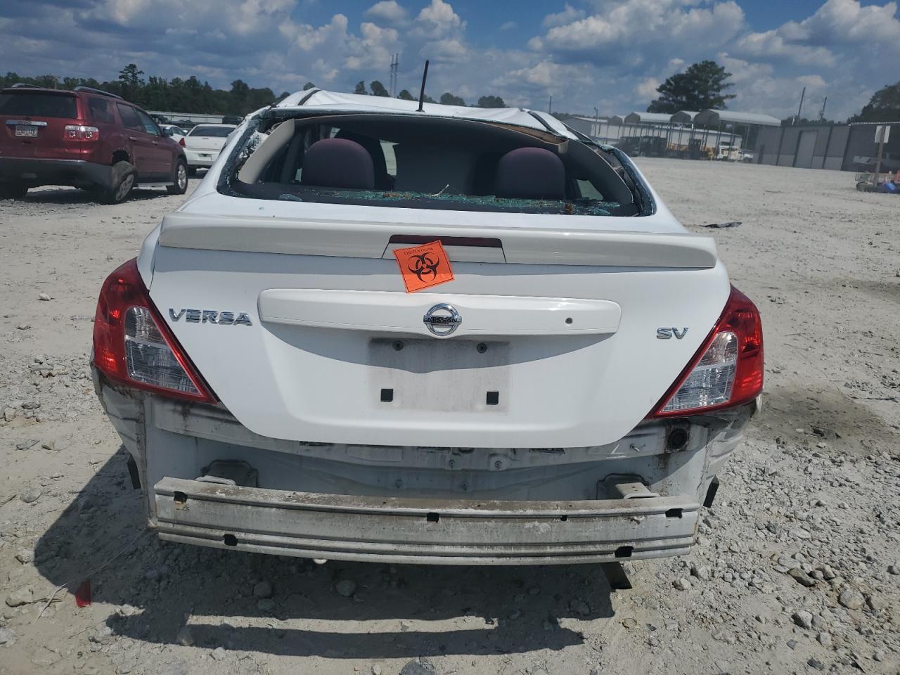 2018 NISSAN VERSA