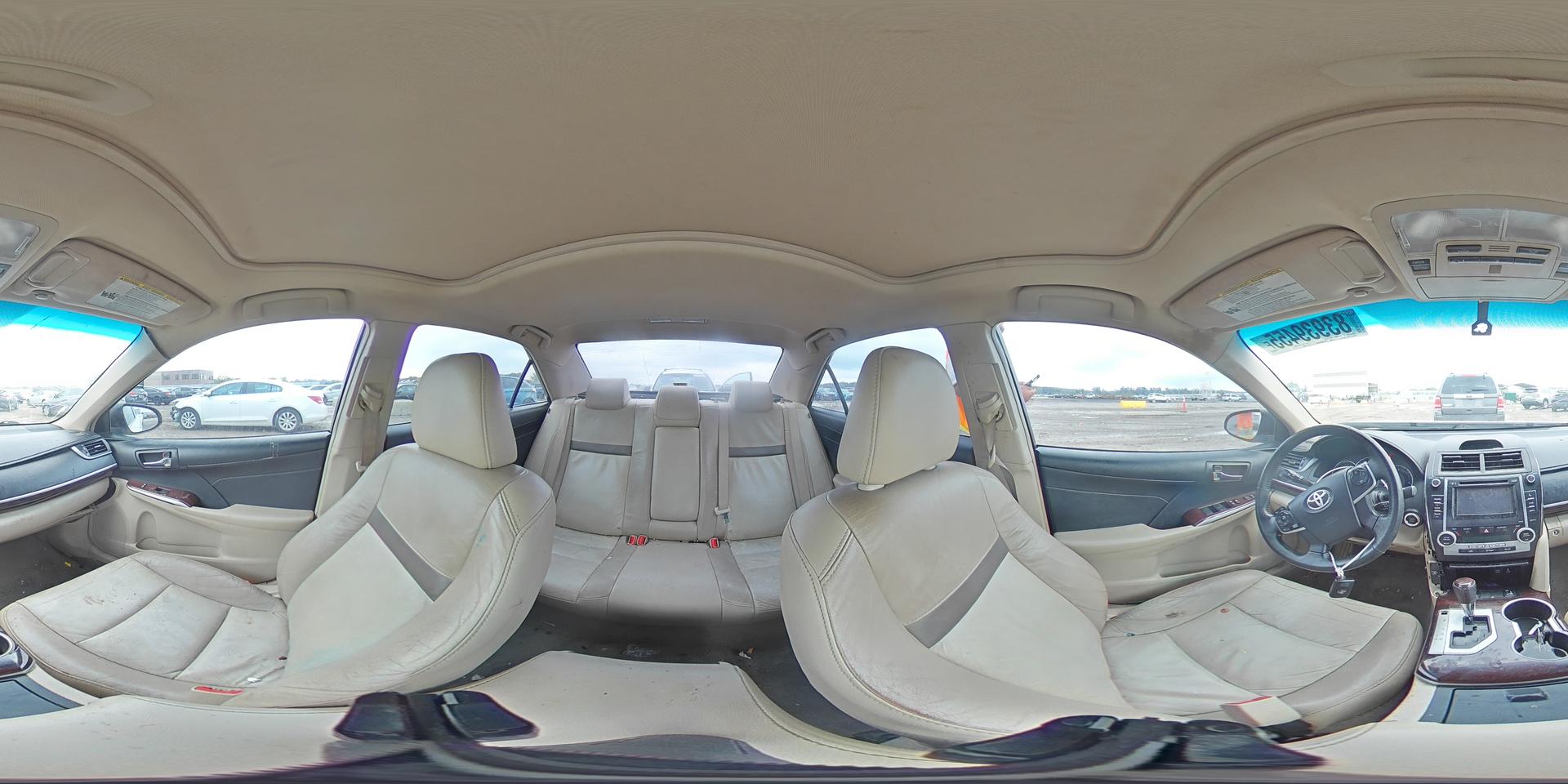 2014 TOYOTA CAMRY