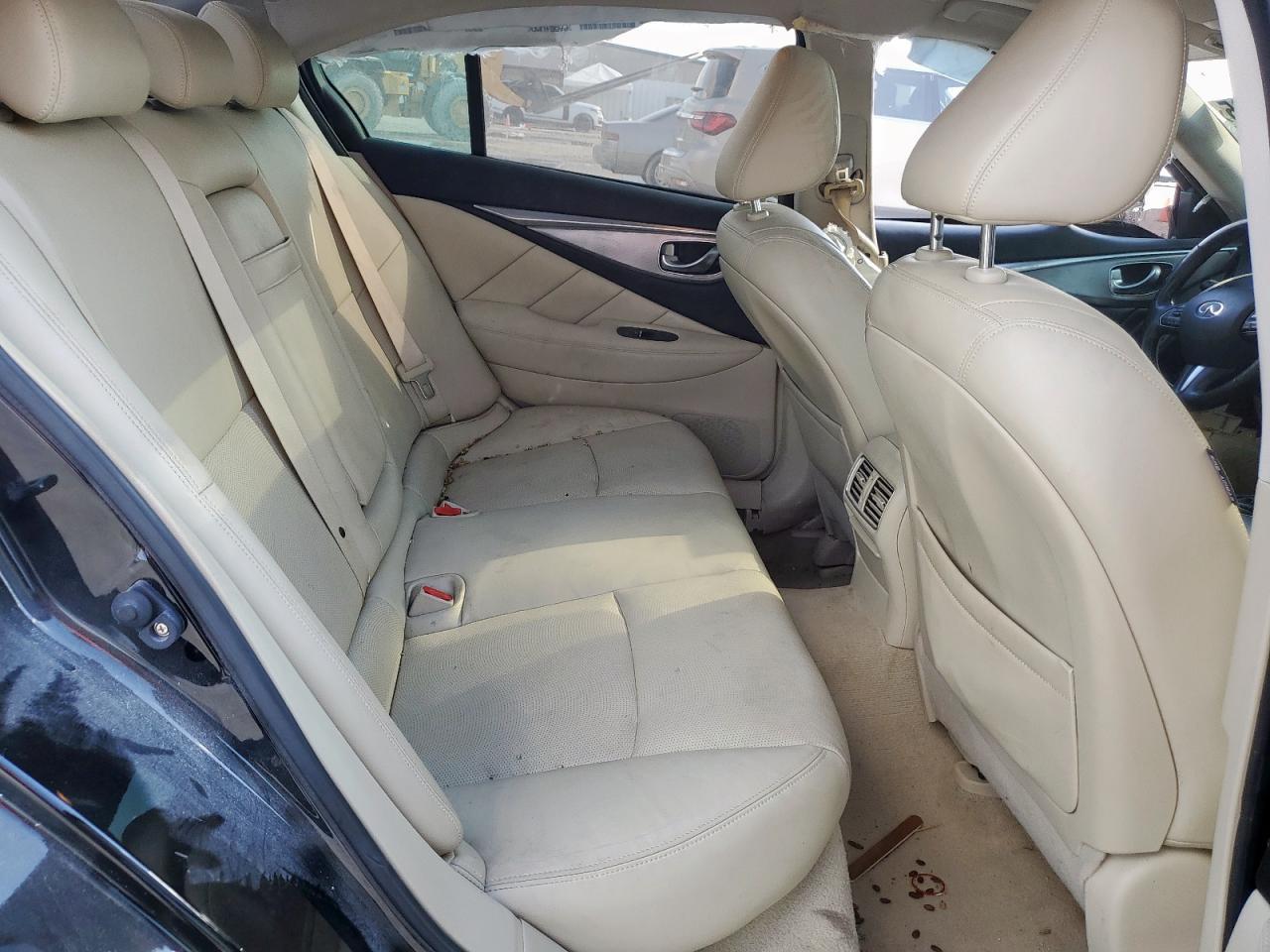 2014 INFINITI Q50