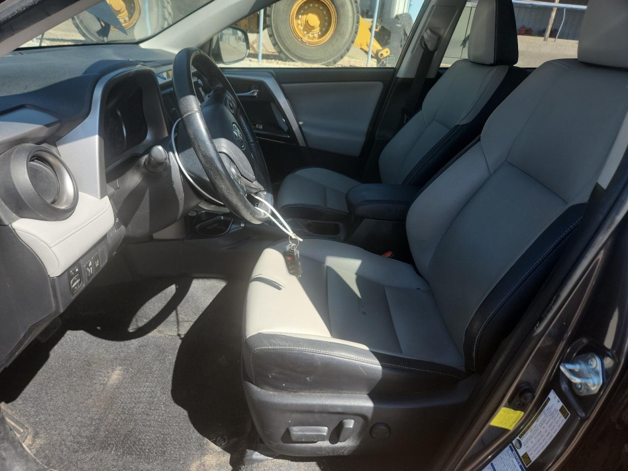 2017 TOYOTA RAV4