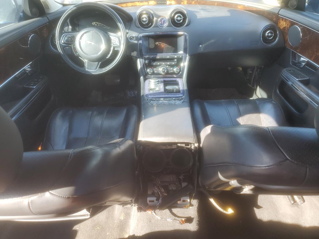2012 JAGUAR Xj-Series