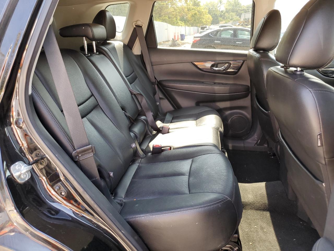 2019 NISSAN ROGUE