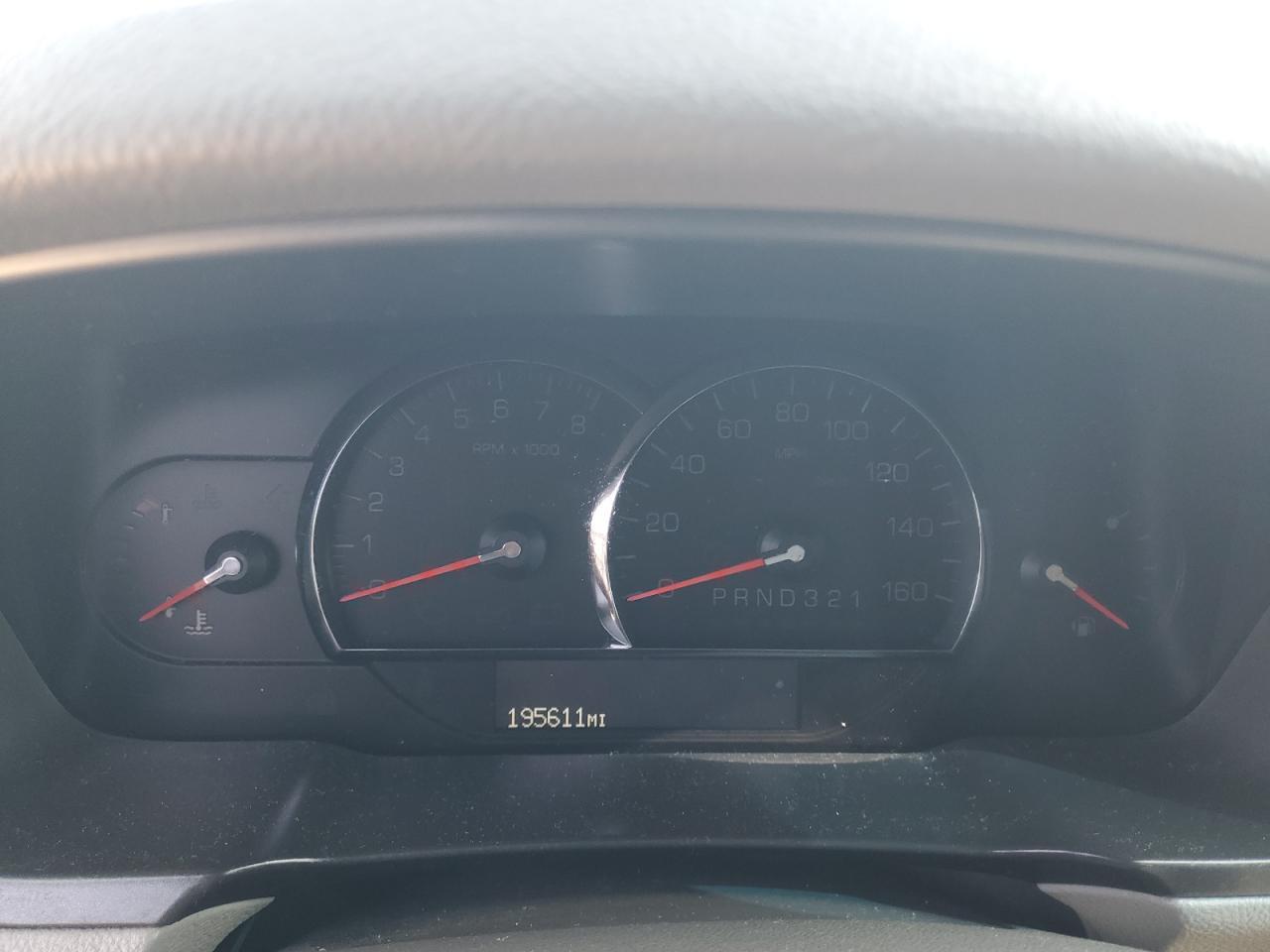 2011 CADILLAC DTS