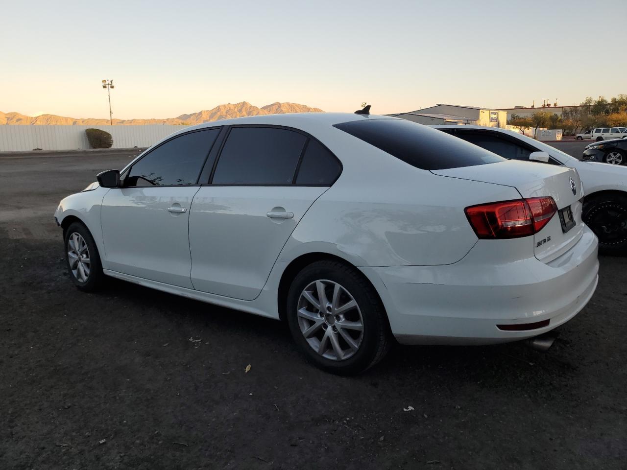 2015 VOLKSWAGEN JETTA